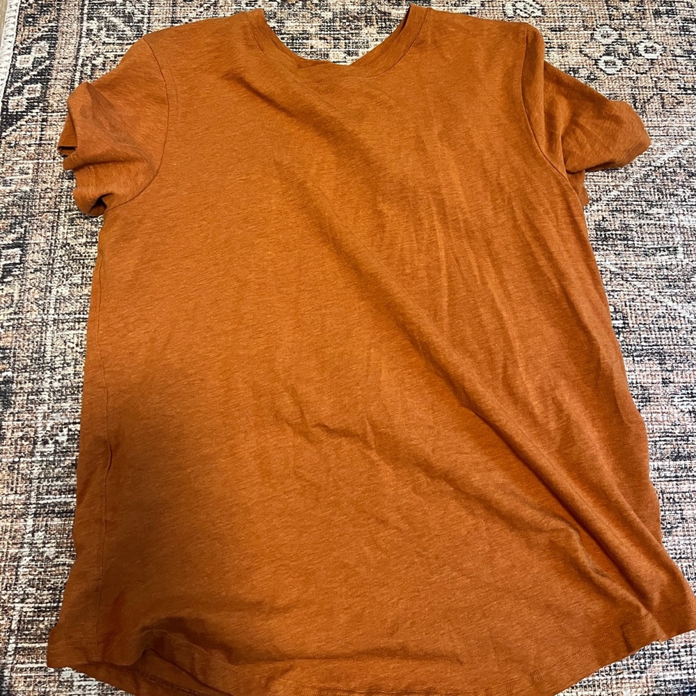 Lululemon love tee orange 4